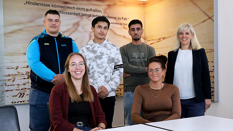 PASS heißt neue Azubis in Aschaffenburg willkommen